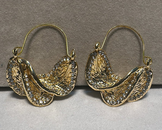 Rae Dangling Earrings